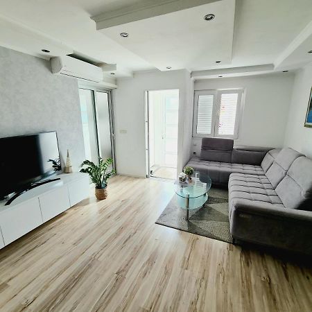 Apartment Mirjana Makarska Eksteriør billede
