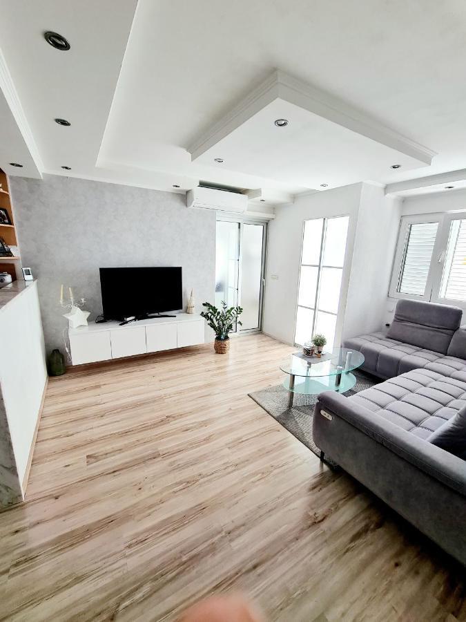 Apartment Mirjana Makarska Eksteriør billede