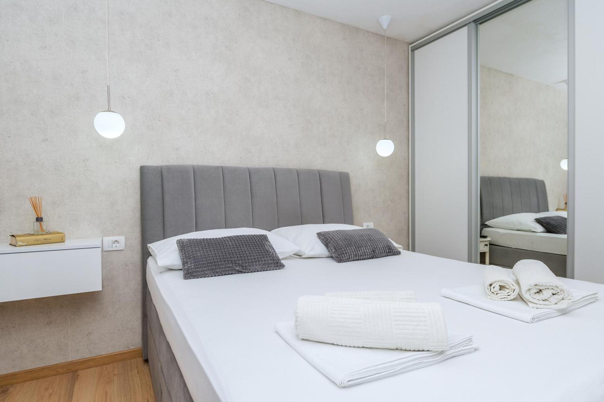 Apartment Mirjana Makarska Eksteriør billede