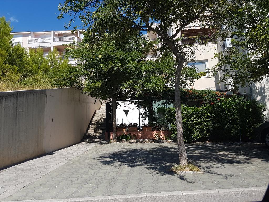 Apartment Mirjana Makarska Eksteriør billede